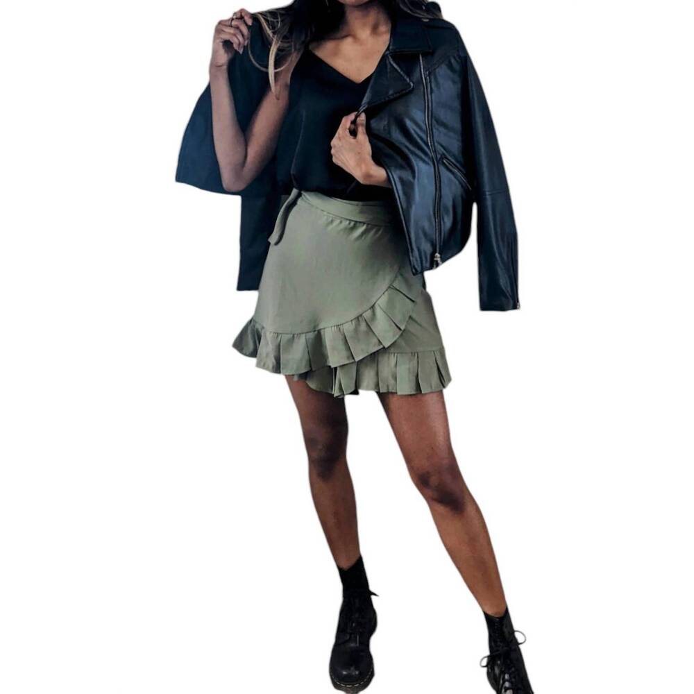 NEW REBELS such a flirt sage wrap skort in sage